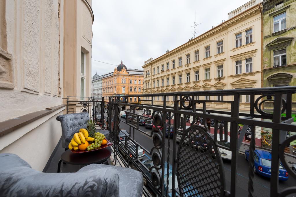 Love To Live Apartments — Fotky 3